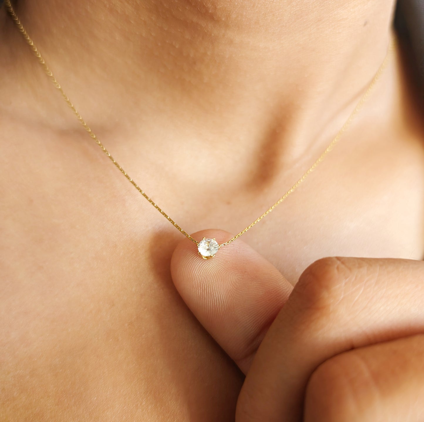 Minimalist Zirconia Necklace